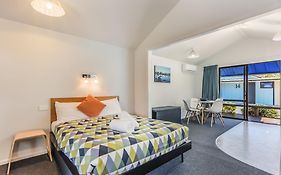 Kaiteriteri Reserve Cabins